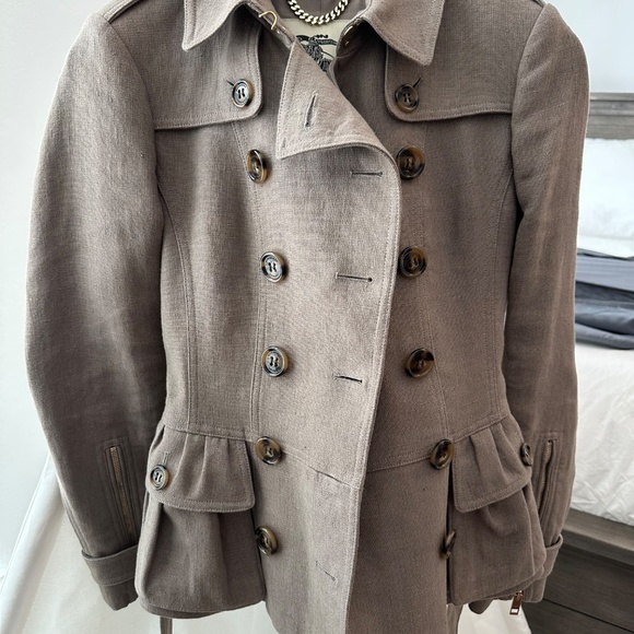 Burberry jacket - Picture 2 of 3